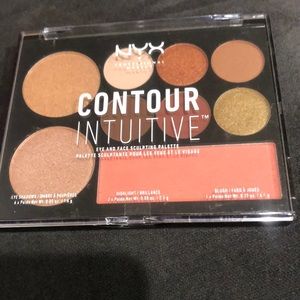 NYX Professional makeup